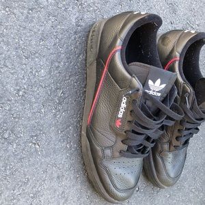 Adidas Continental